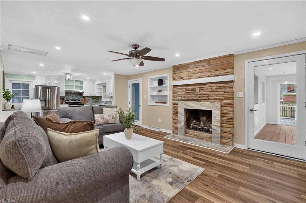 5333 Academy Road, Point O View, Virginia Beach, VA 23462 5333 Academy Road, Point O View, Virginia Beach, VA 23462