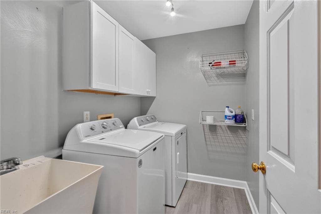 1705 Pilgrims Mews, Virginia Beach, VA 23455 1705 Pilgrims Mews, Virginia Beach, VA 23455
