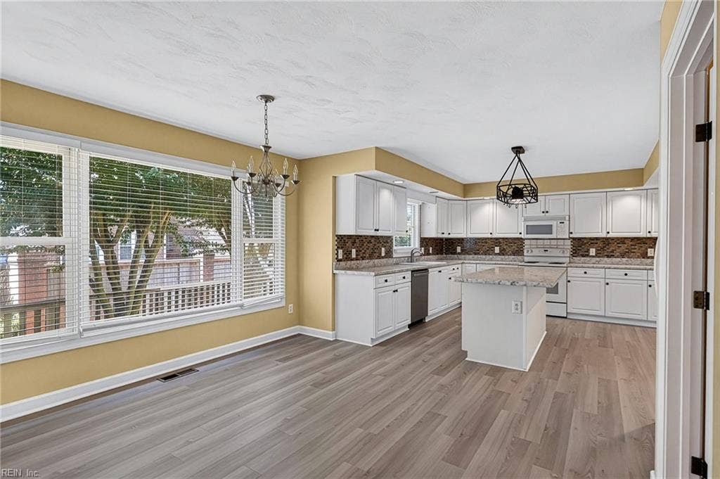 1705 Pilgrims Mews, Virginia Beach, VA 23455 1705 Pilgrims Mews, Virginia Beach, VA 23455