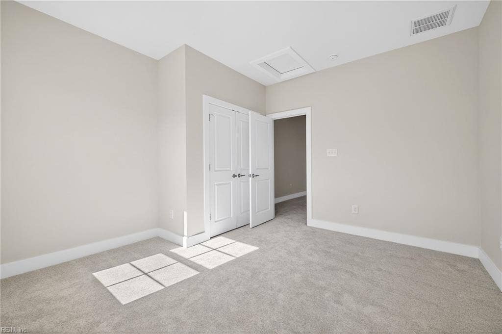1008 Gadsby Lane, Williamsburg, VA 23185 1008 Gadsby Lane, Williamsburg, VA 23185
