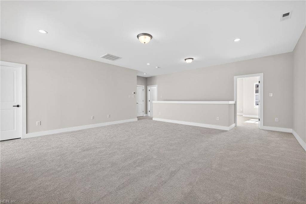 1008 Gadsby Lane, Williamsburg, VA 23185 1008 Gadsby Lane, Williamsburg, VA 23185