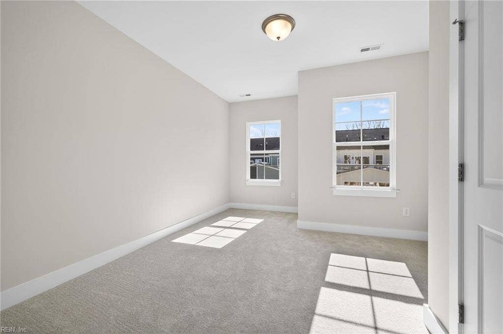 1008 Gadsby Lane, Williamsburg, VA 23185 1008 Gadsby Lane, Williamsburg, VA 23185