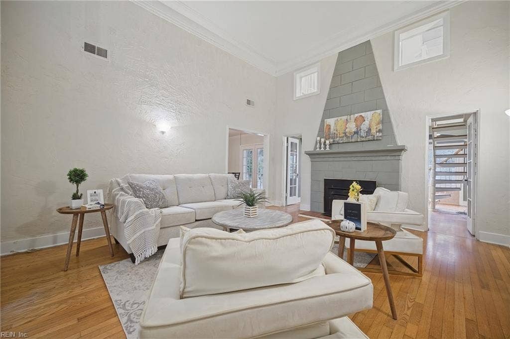 1101 Lexan Avenue, Norfolk, VA 23508 1101 Lexan Avenue, Norfolk, VA 23508