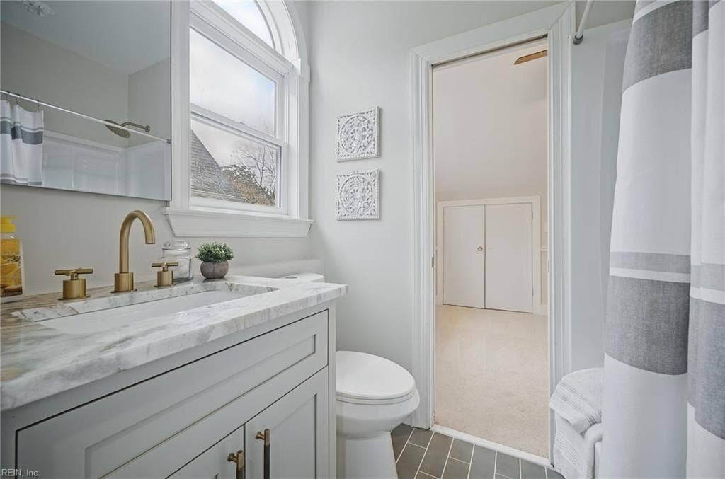 1101 Lexan Avenue, Norfolk, VA 23508 1101 Lexan Avenue, Norfolk, VA 23508