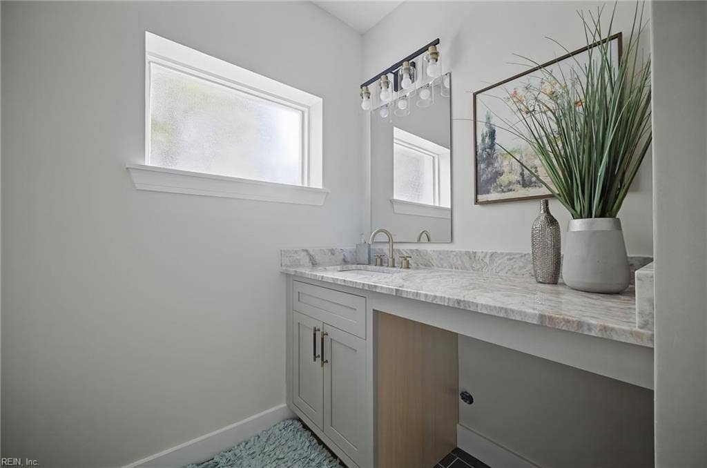 1101 Lexan Avenue, Norfolk, VA 23508 1101 Lexan Avenue, Norfolk, VA 23508