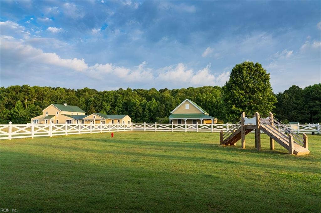 LT 2C Albemarle Villas, Albemarle Plantation, Hertford, NC 27944