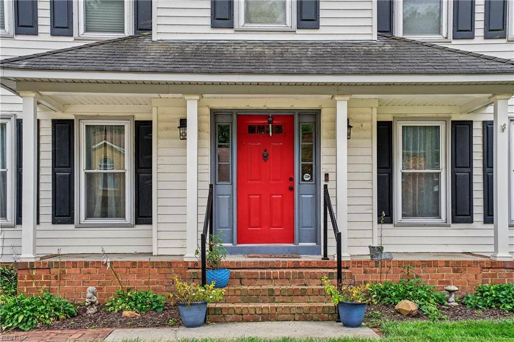 1937 Grey Friars Chase, Bellamy Plantation, Virginia Beach, VA 23456