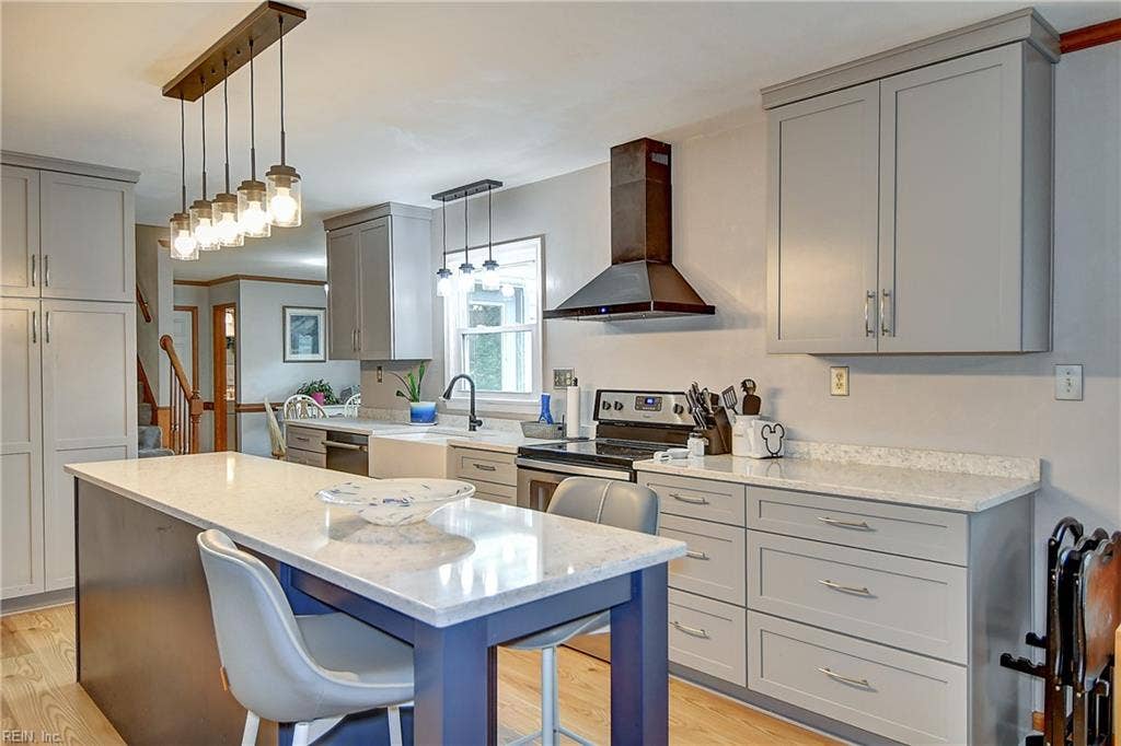 1937 Grey Friars Chase, Bellamy Plantation, Virginia Beach, VA 23456