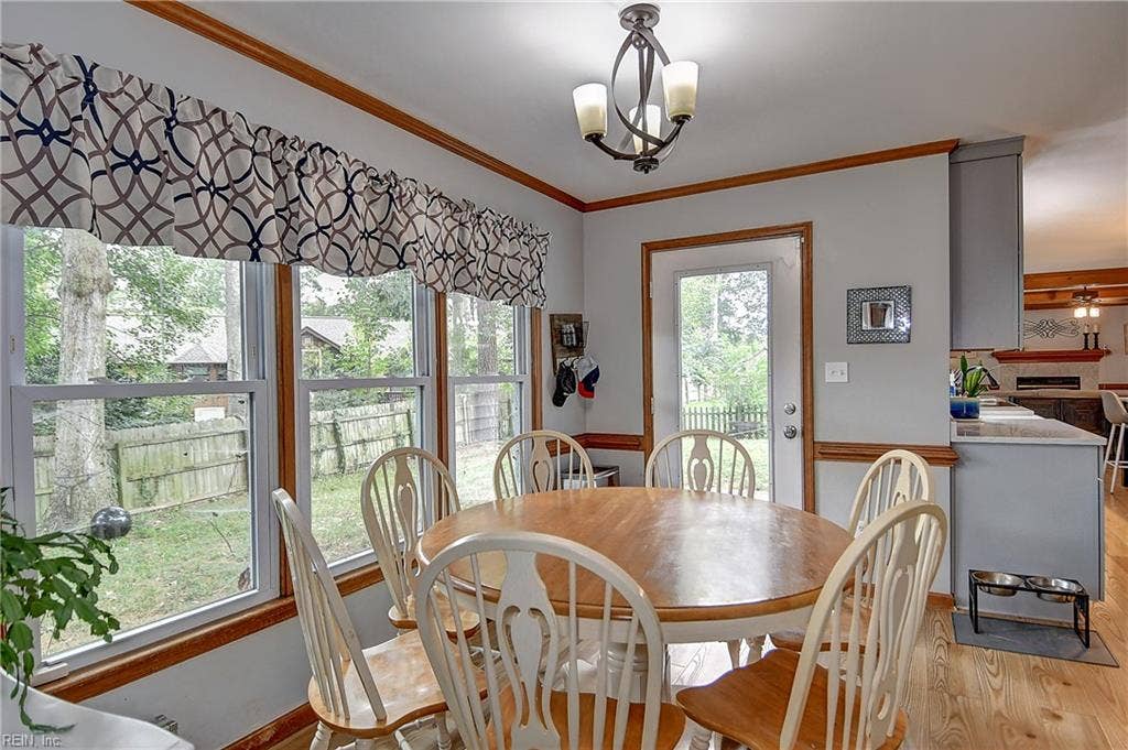 1937 Grey Friars Chase, Bellamy Plantation, Virginia Beach, VA 23456
