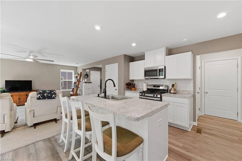206 Normandy Crescent, Williamsburg, VA 23185