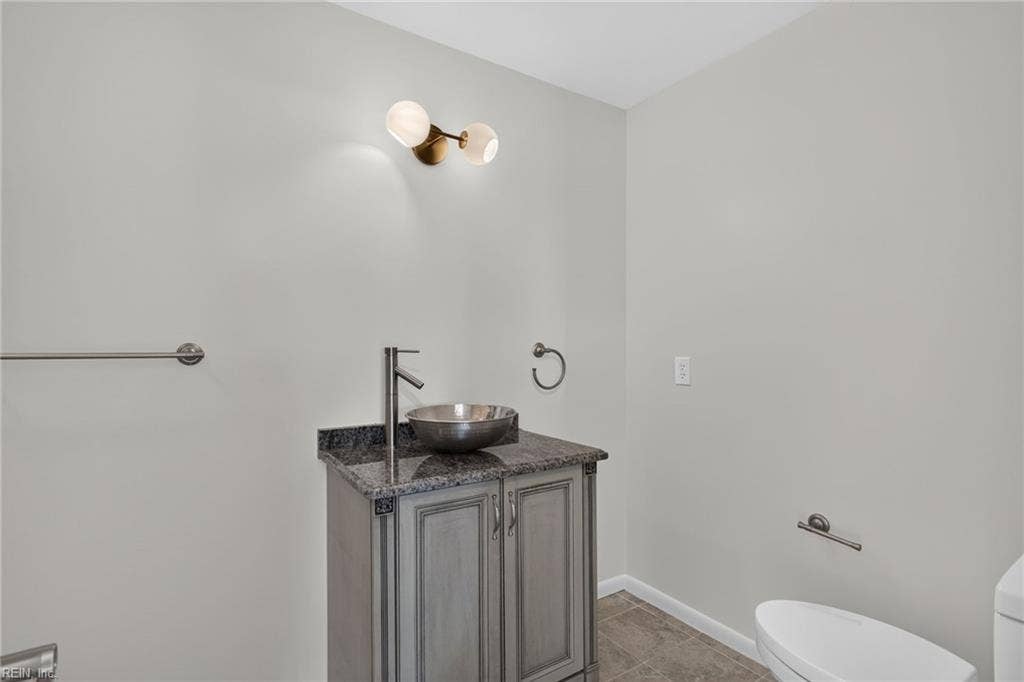 414 Pinewood Drive, Virginia Beach, VA 23451 414 Pinewood Drive, Virginia Beach, VA 23451