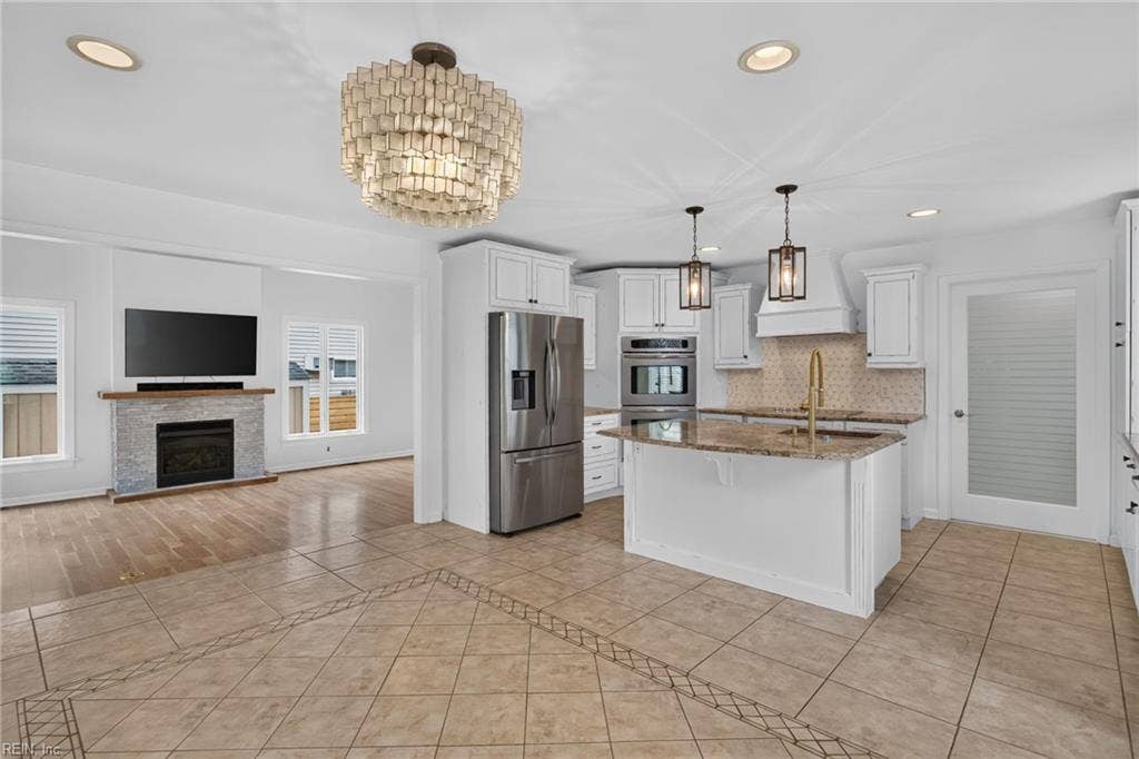414 Pinewood Drive, Virginia Beach, VA 23451 414 Pinewood Drive, Virginia Beach, VA 23451