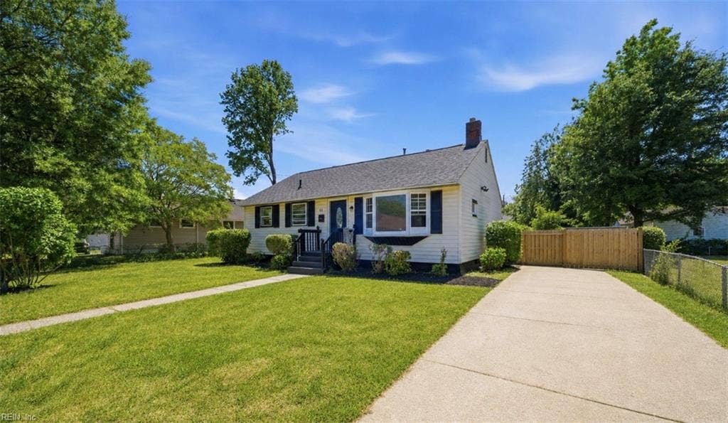 55 Calvary Terrace, Hampton, VA 23666 55 Calvary Terrace, Hampton, VA 23666