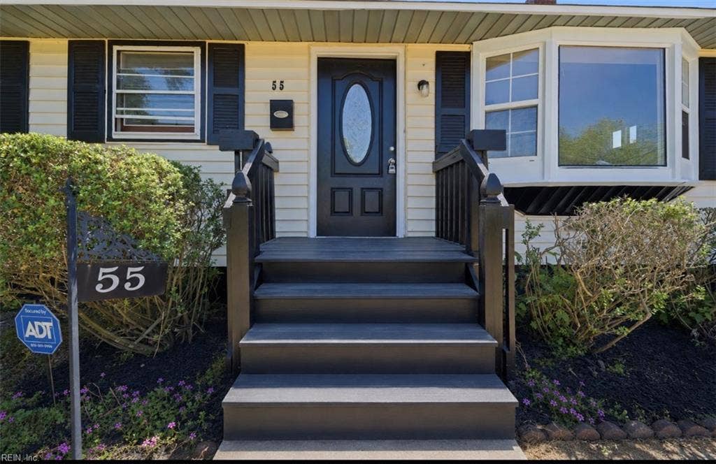 55 Calvary Terrace, Hampton, VA 23666 55 Calvary Terrace, Hampton, VA 23666