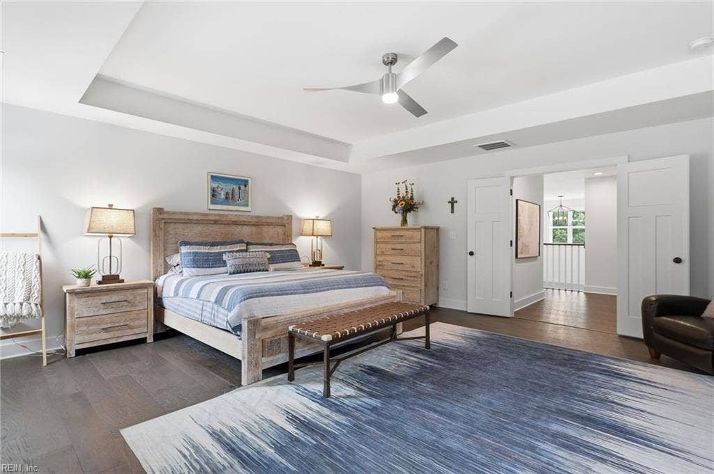2793 Atwoodtown Road, Ashby's Bridge, Virginia Beach, VA 23456 2nd floor Primary suite