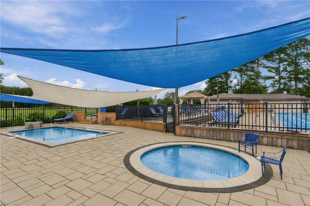 948 Shoal Creek Trail, #A, Fairways Villas, Chesapeake, VA 23320