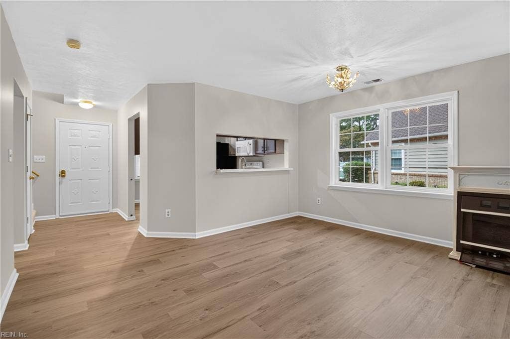 948 Shoal Creek Trail, #A, Fairways Villas, Chesapeake, VA 23320