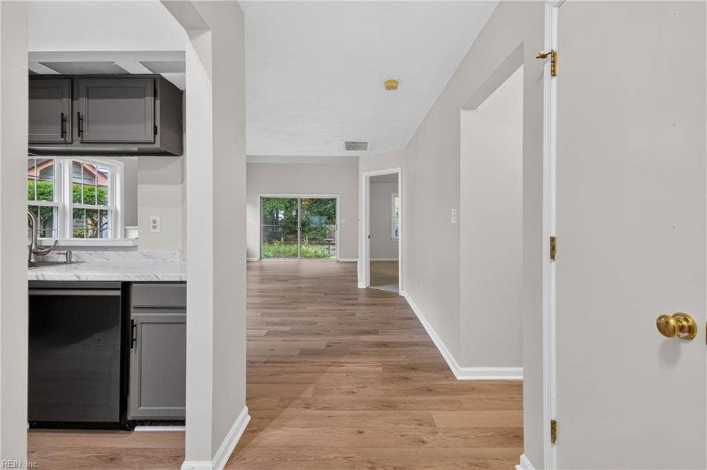948 Shoal Creek Trail, #A, Fairways Villas, Chesapeake, VA 23320