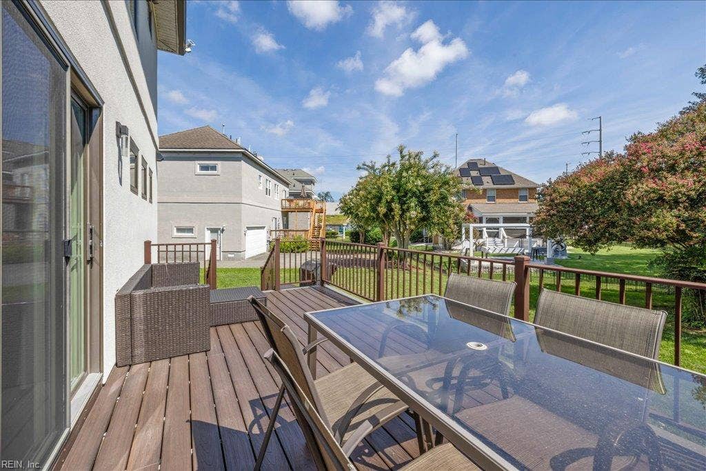 19 Brough Lane, Hampton, VA 23669 19 Brough Lane, Hampton, VA 23669