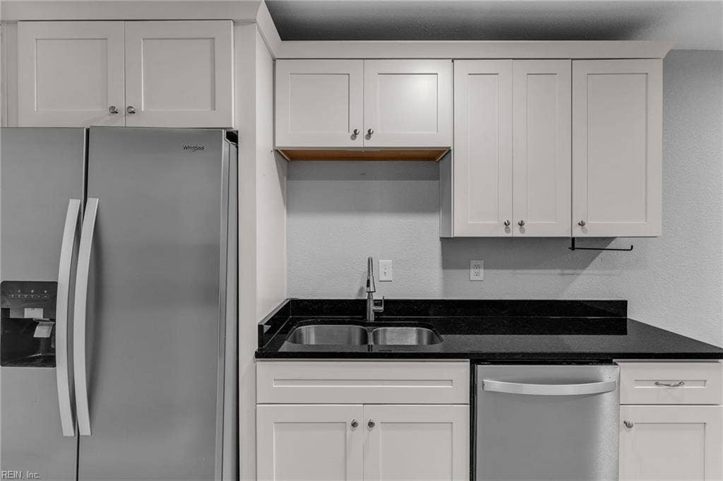 2113 Vincent Avenue, Norfolk, VA 23504 2113 Vincent Avenue, Norfolk, VA 23504