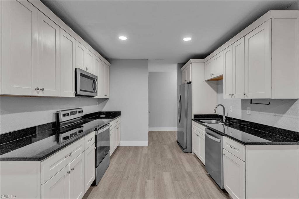 2113 Vincent Avenue, Norfolk, VA 23504 2113 Vincent Avenue, Norfolk, VA 23504