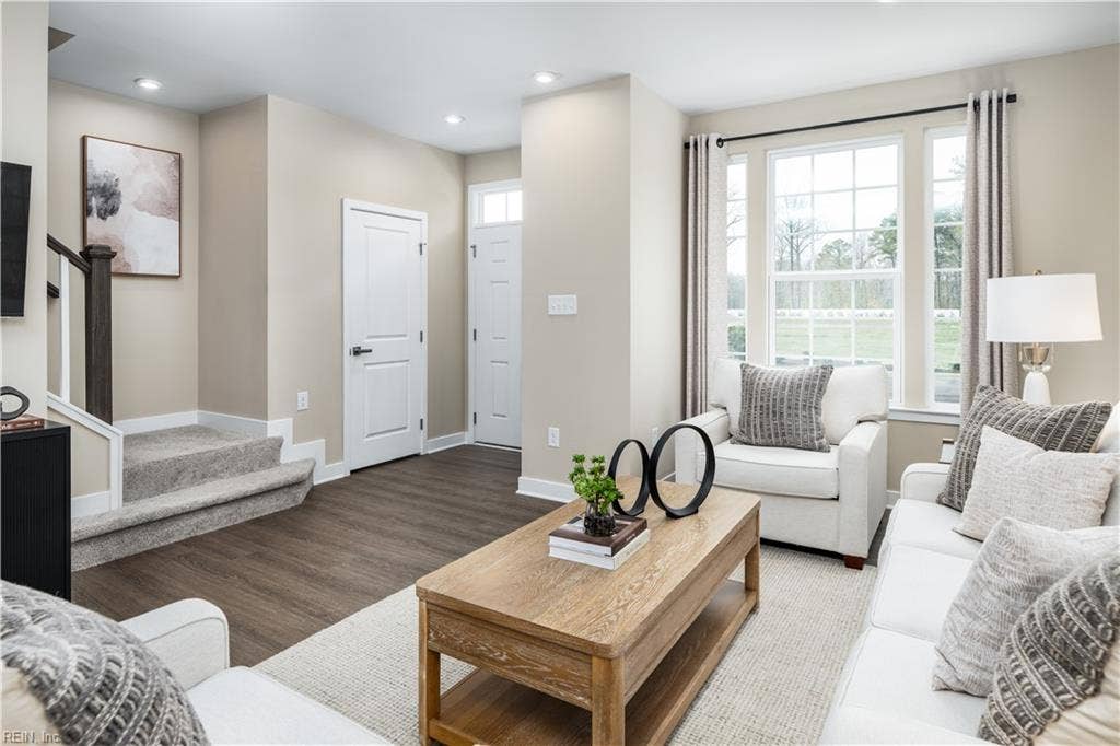 241 Reids Place Drive, Reids Place, Suffolk, VA 23434
