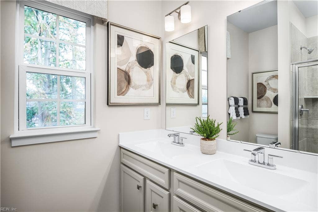 241 Reids Place Drive, Reids Place, Suffolk, VA 23434
