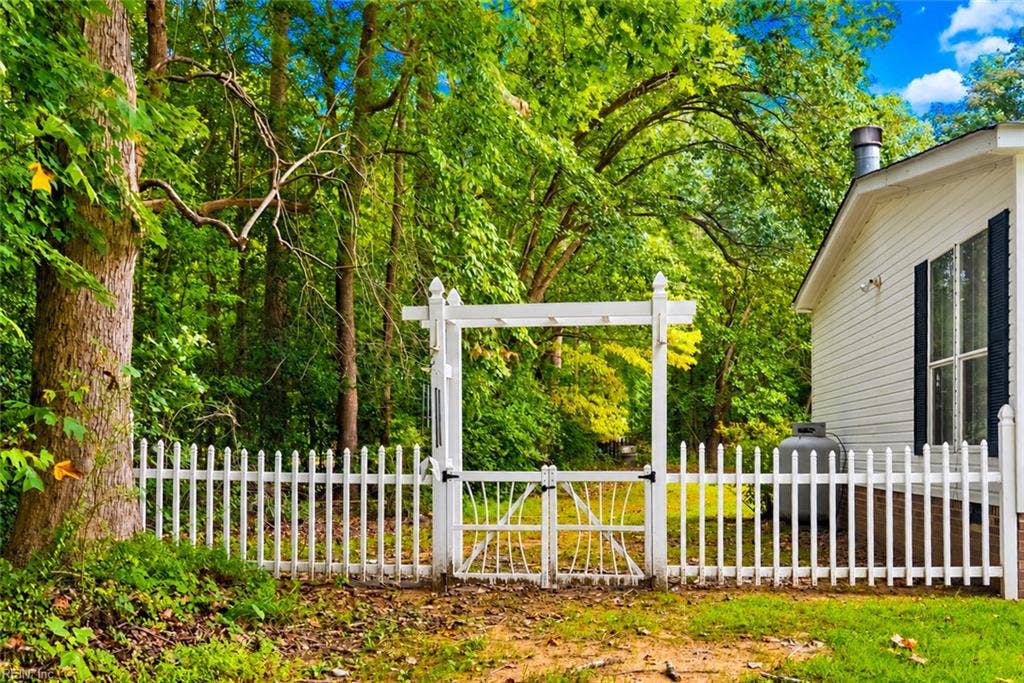 Decorative garden gate