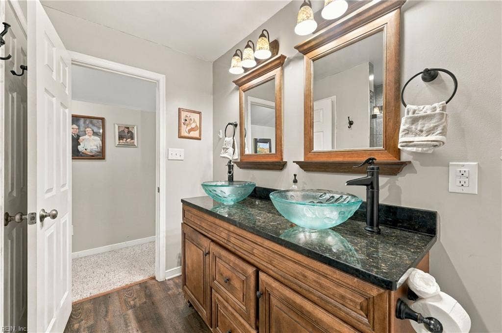 2037 Deerhunters Crossing, Mechanicsville, VA 23111 2037 Deerhunters Crossing, Mechanicsville, VA 23111