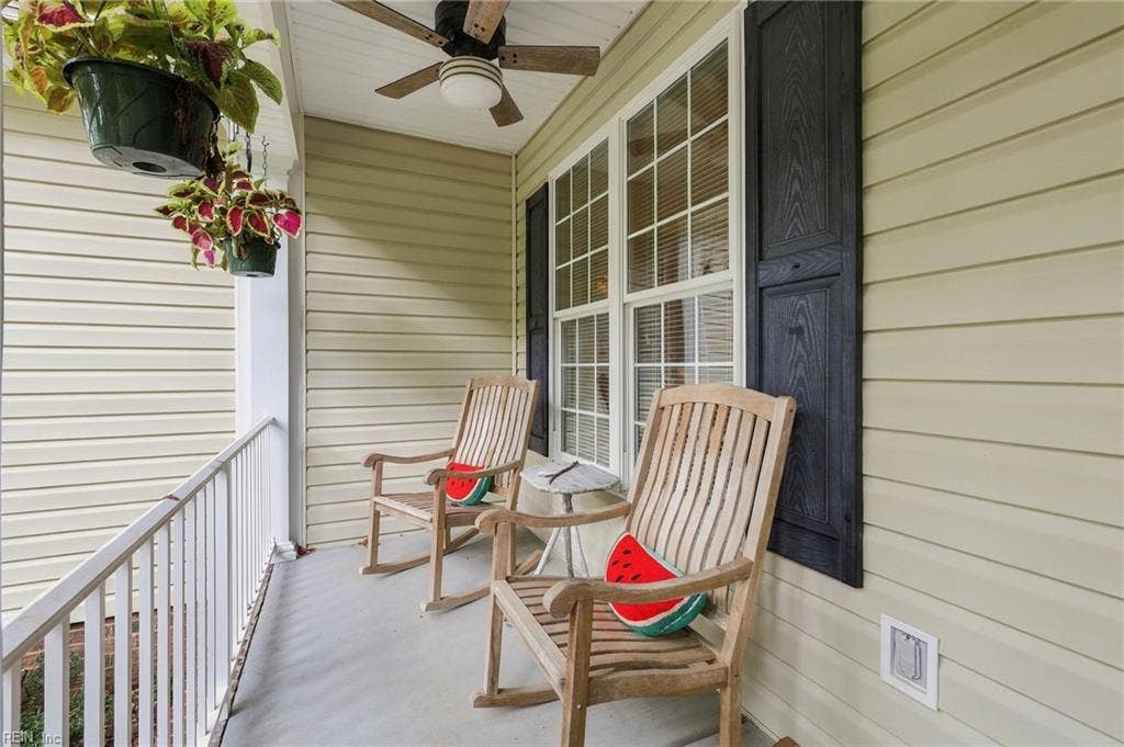 2037 Deerhunters Crossing, Mechanicsville, VA 23111 2037 Deerhunters Crossing, Mechanicsville, VA 23111