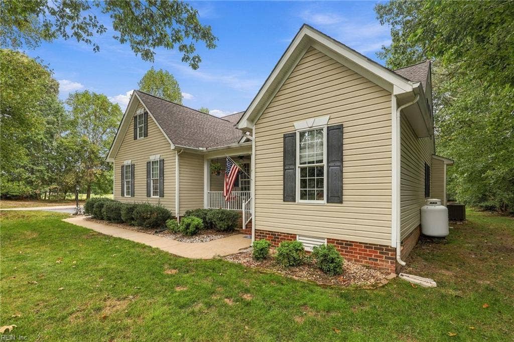 2037 Deerhunters Crossing, Mechanicsville, VA 23111 2037 Deerhunters Crossing, Mechanicsville, VA 23111