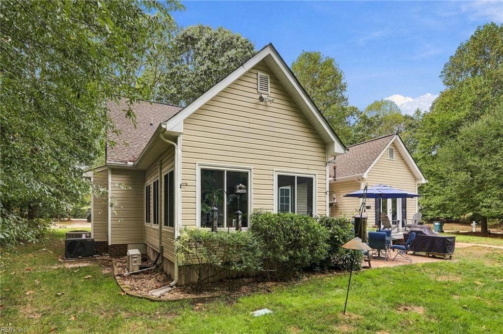 2037 Deerhunters Crossing, Mechanicsville, VA 23111 2037 Deerhunters Crossing, Mechanicsville, VA 23111