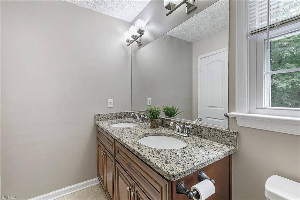 330 Williamsburg Court, Hidden Estates, Newport News, VA 23606 330 Williamsburg Court, Hidden Estates, Newport News, VA 23606