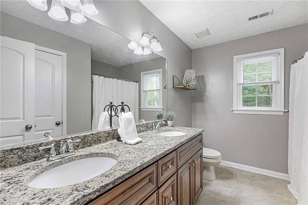 330 Williamsburg Court, Hidden Estates, Newport News, VA 23606 330 Williamsburg Court, Hidden Estates, Newport News, VA 23606