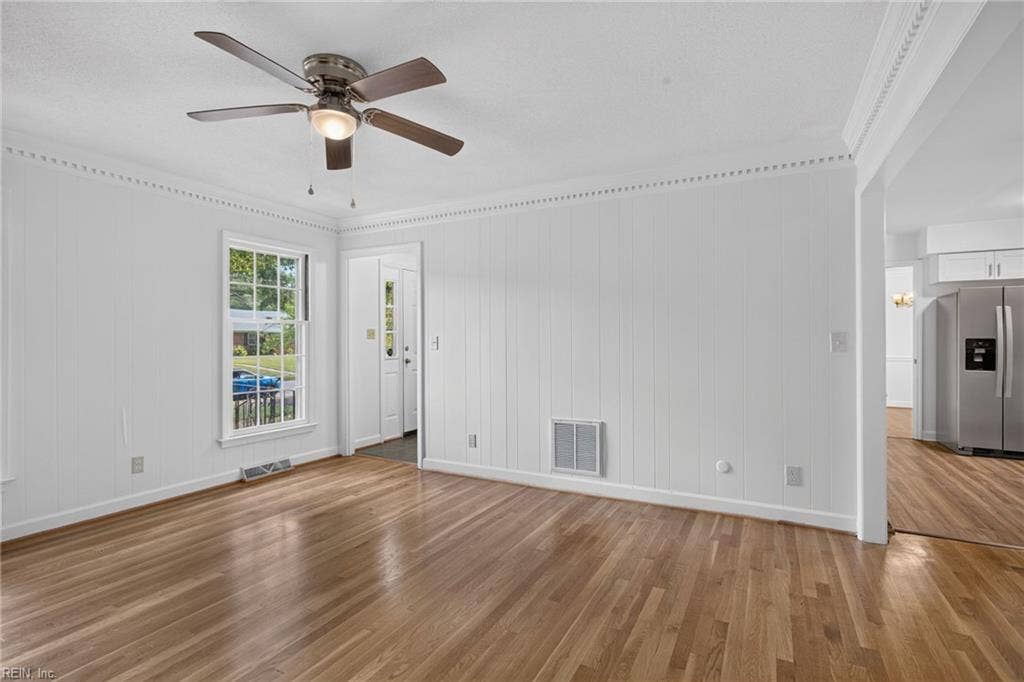 3208 Pineridge Drive, Chesapeake, VA 23321 3208 Pineridge Drive, Chesapeake, VA 23321