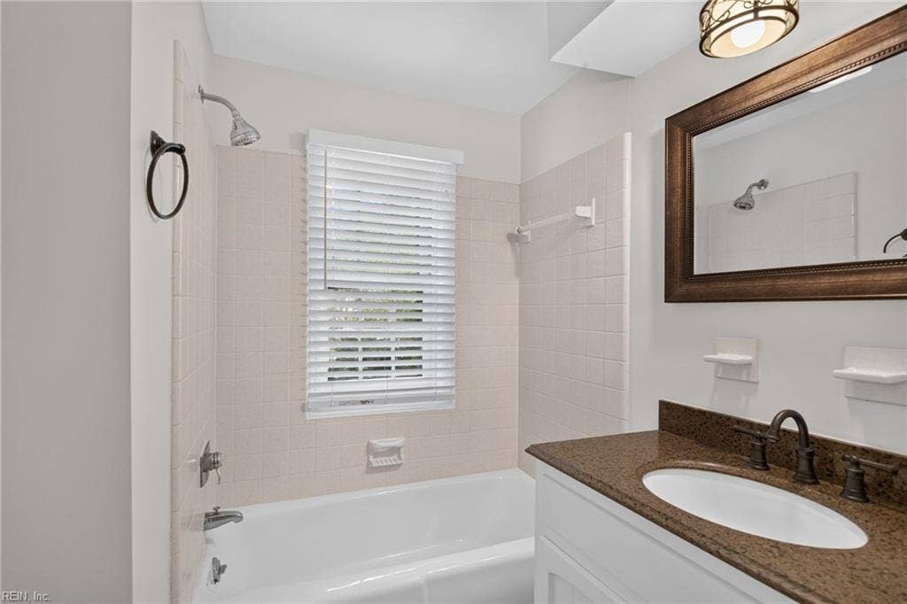 3208 Pineridge Drive, Chesapeake, VA 23321 3208 Pineridge Drive, Chesapeake, VA 23321