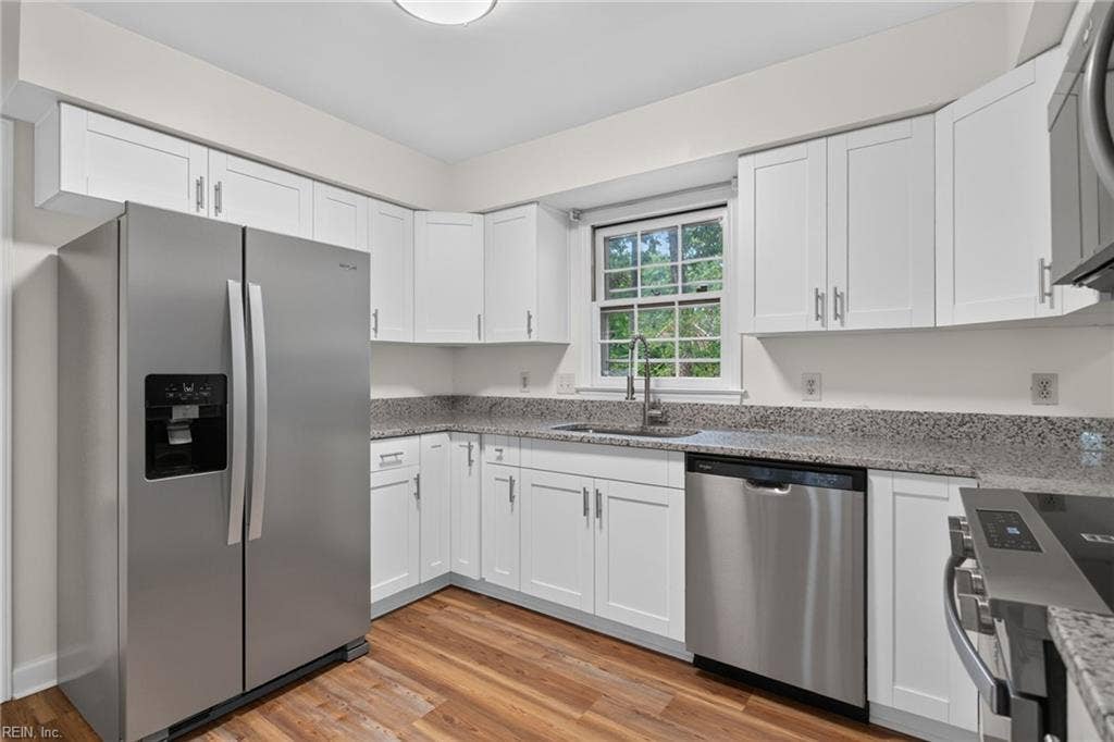 3208 Pineridge Drive, Chesapeake, VA 23321 3208 Pineridge Drive, Chesapeake, VA 23321