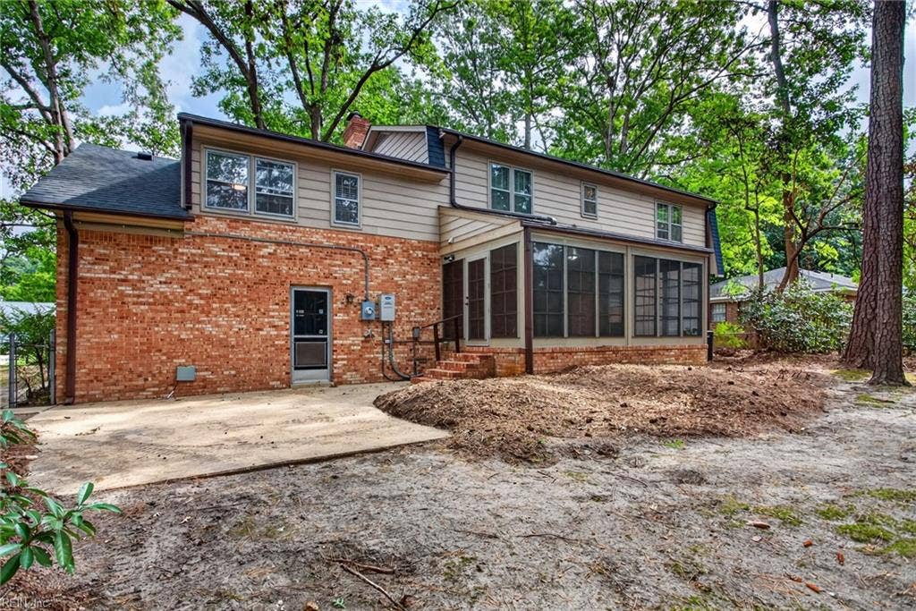 3208 Pineridge Drive, Chesapeake, VA 23321 3208 Pineridge Drive, Chesapeake, VA 23321