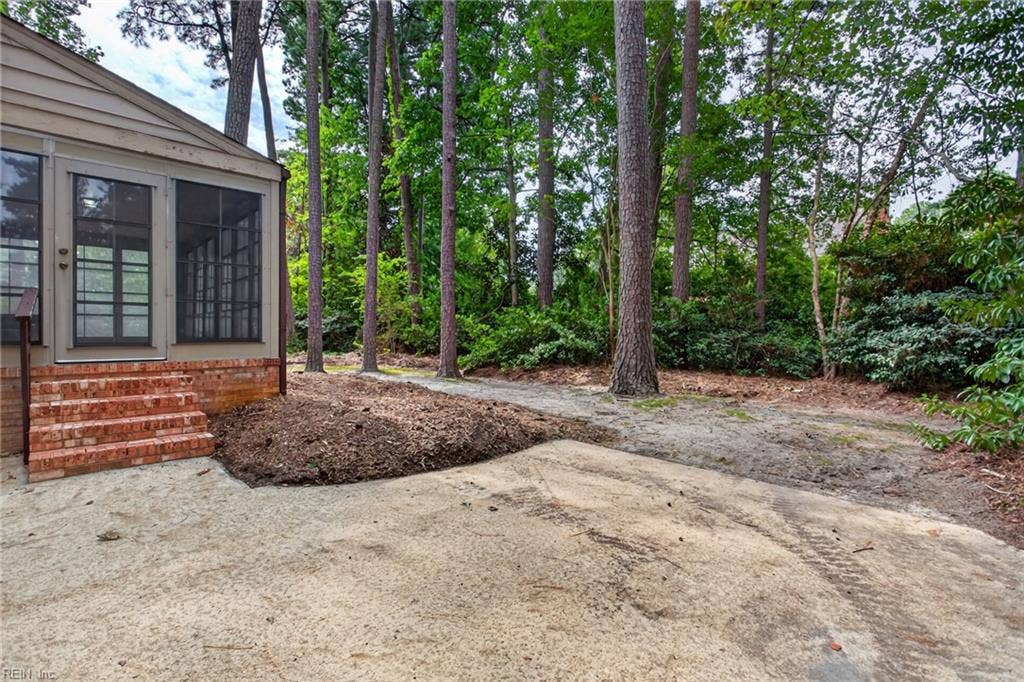 3208 Pineridge Drive, Chesapeake, VA 23321 3208 Pineridge Drive, Chesapeake, VA 23321