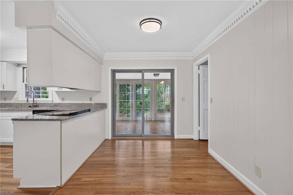 3208 Pineridge Drive, Chesapeake, VA 23321 3208 Pineridge Drive, Chesapeake, VA 23321