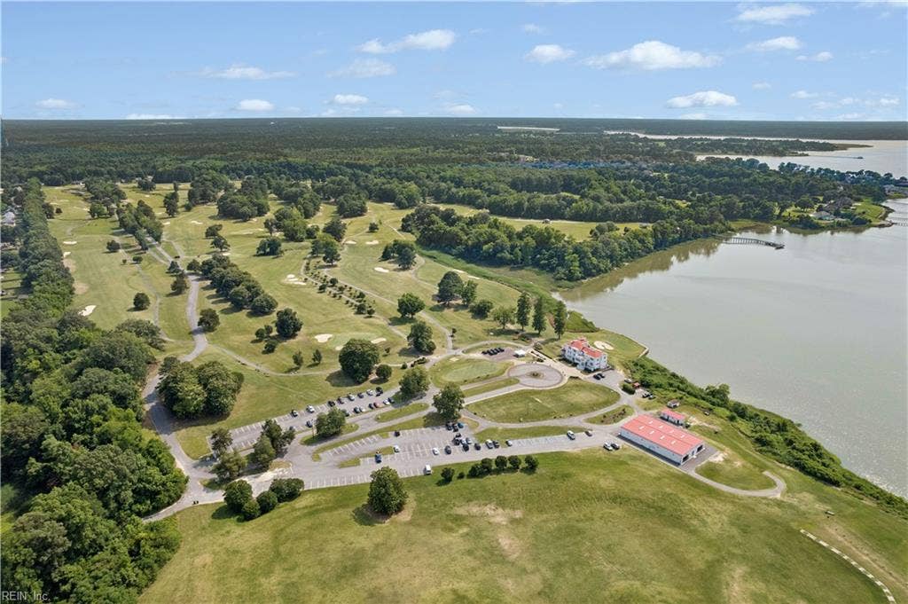 Sleepy Hole Golf Course