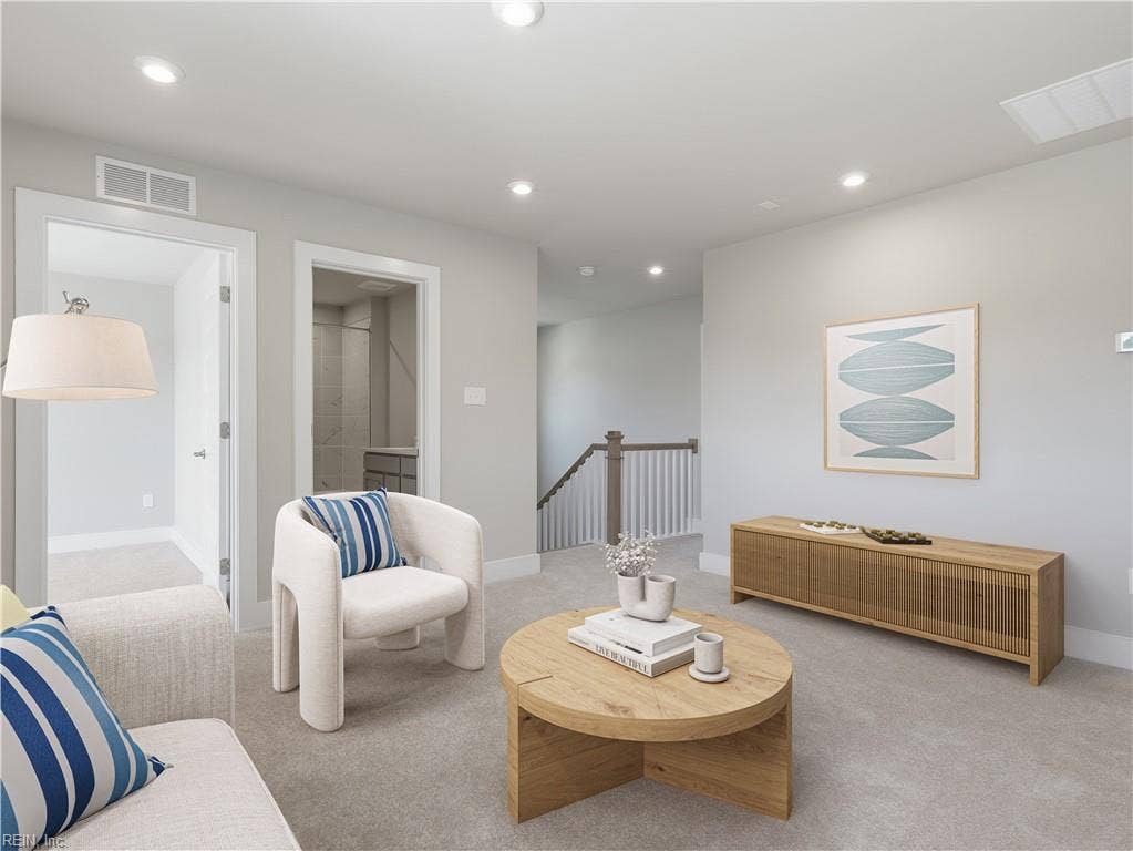 2110 Wentworth Crossing, Mallory Pointe, Smithfield, VA 23430 Upper Flex Space