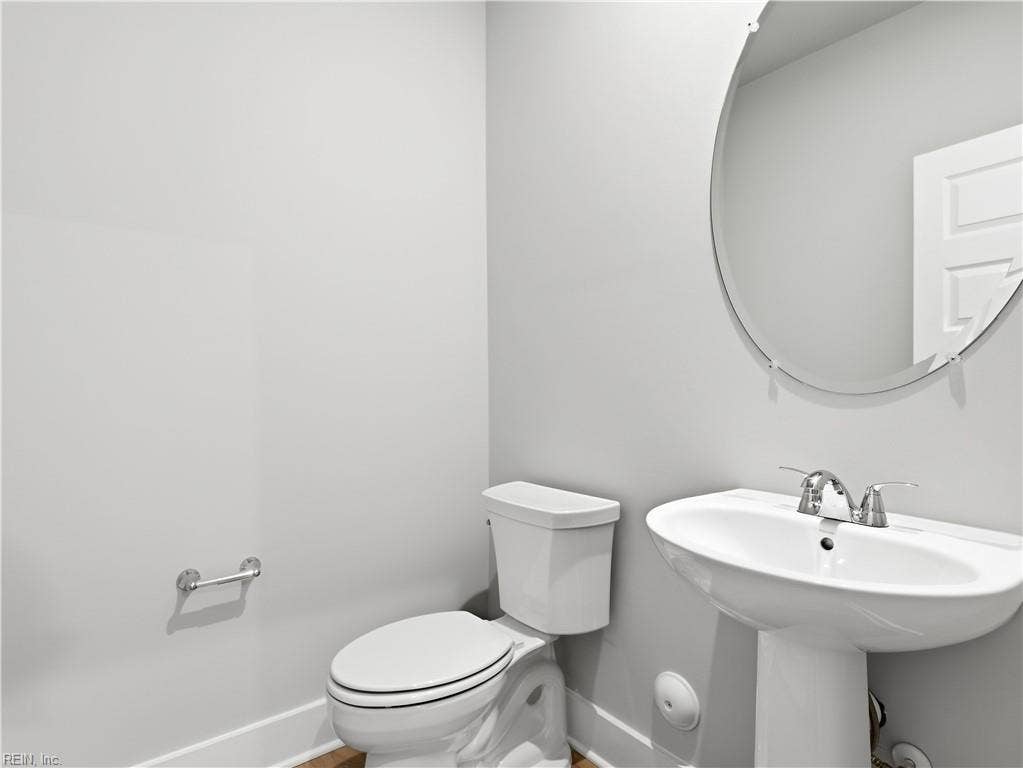 2110 Wentworth Crossing, Mallory Pointe, Smithfield, VA 23430 Powder Room