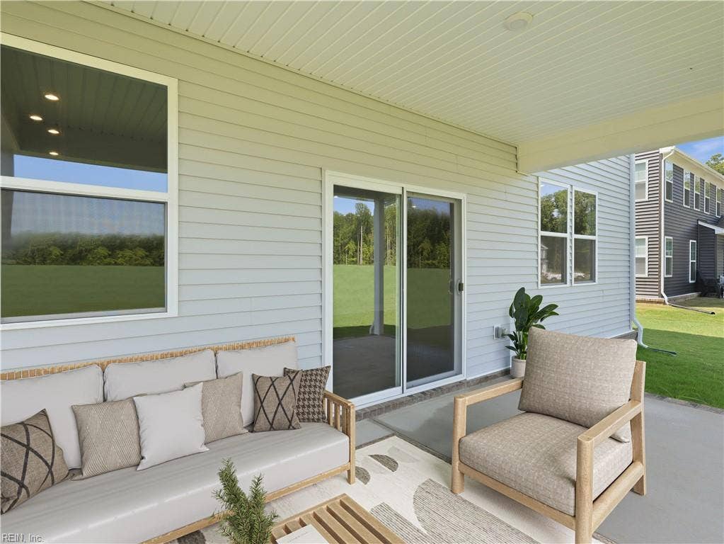 2110 Wentworth Crossing, Mallory Pointe, Smithfield, VA 23430 Covered Patio