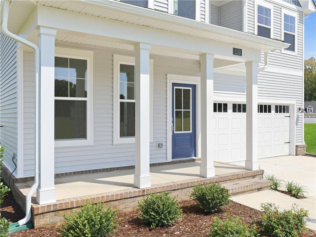 2110 Wentworth Crossing, Mallory Pointe, Smithfield, VA 23430 Front Porch