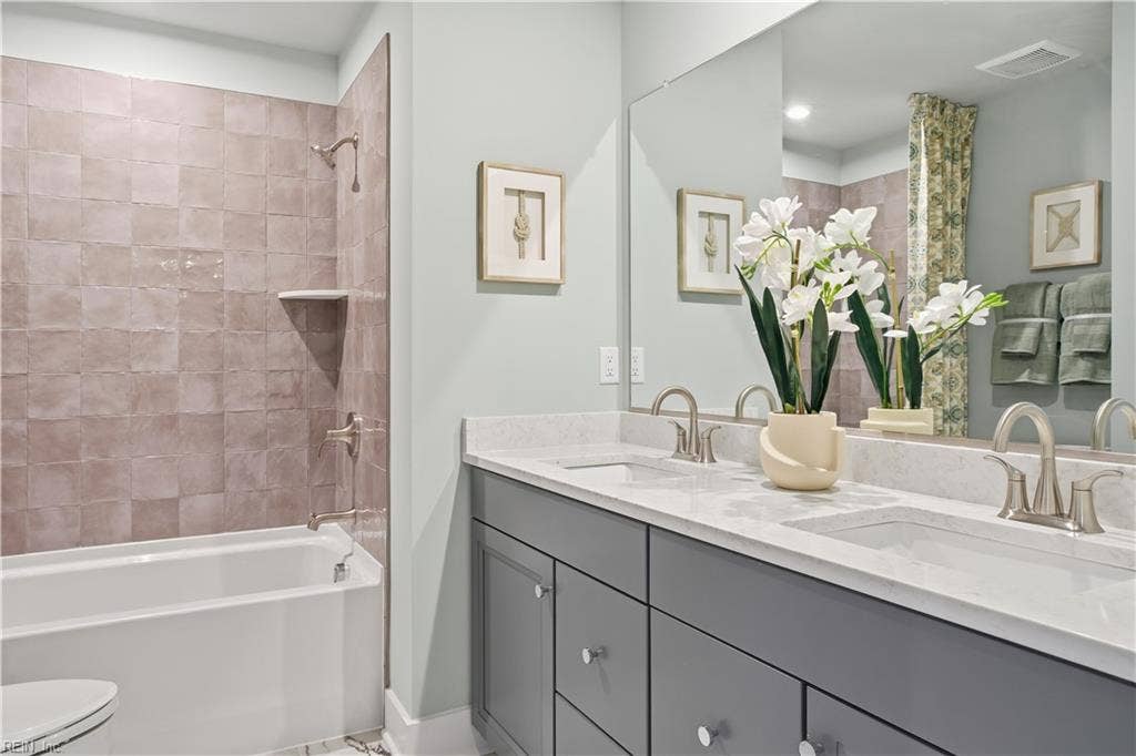 124 Getty Road, River Highlands, Suffolk, VA 23434 *Photo of Similar Decorated Model* Bathroom 2