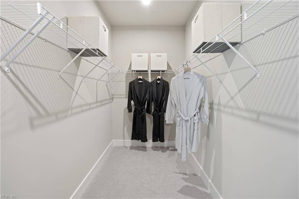 124 Getty Road, River Highlands, Suffolk, VA 23434 *Photo of Similar Decorated Model* Primary WIC