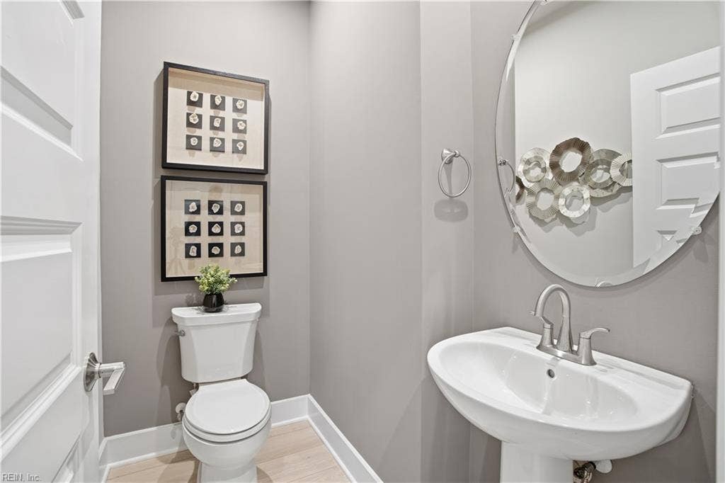 124 Getty Road, River Highlands, Suffolk, VA 23434 *Photo of Similar Decorated Model* Powder Room
