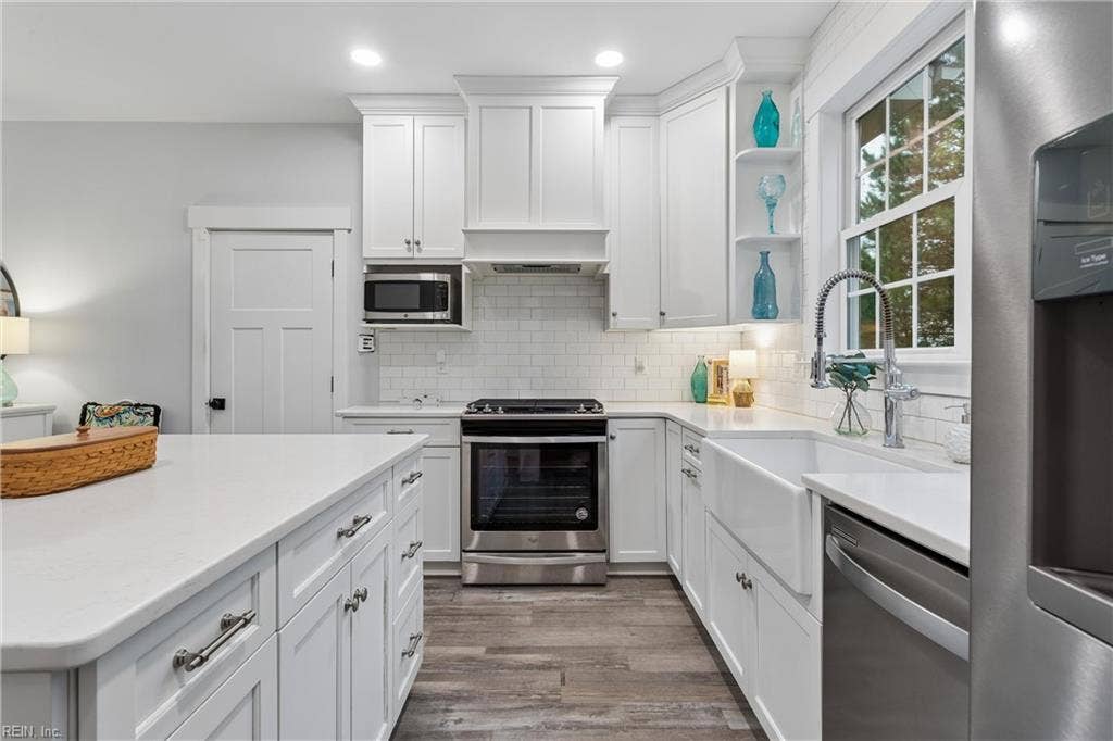 9927 E Cork Road, Toano, VA 23168 9927 E Cork Road, Toano, VA 23168