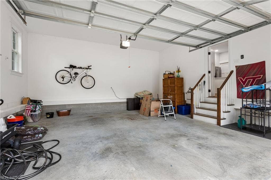 9927 E Cork Road, Toano, VA 23168 9927 E Cork Road, Toano, VA 23168
